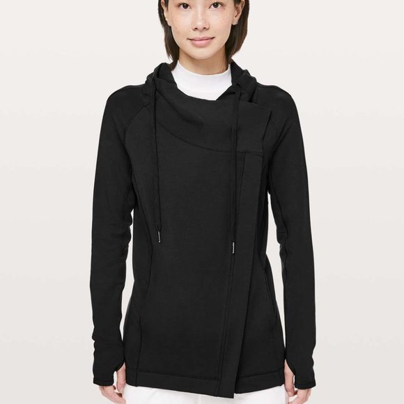 lululemon athletica Accessories - Lululemon Athletica Coast Easy Wrap *NWT*